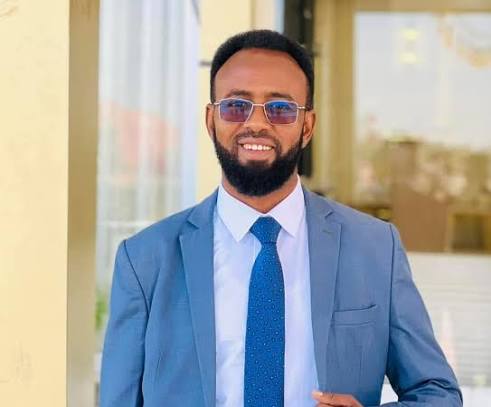 Xildhibaan Jamaal Aadan oo taageeray aqoonsiiga Somaliland, kuna baaqay Midnimo Qaran.
