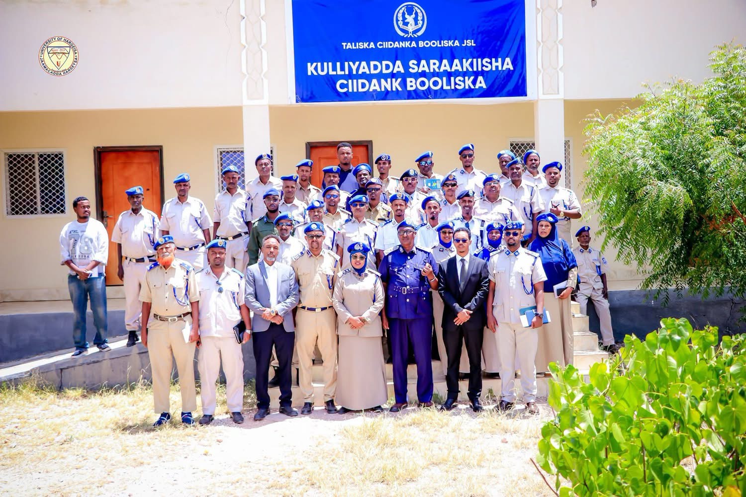 Jaamacadda Hargeysa Oo soo Gebagebaysay Tababar Xuquuqda Aadanaha Ah Oo Loo Qabtay Ciidanka Booliska JSL