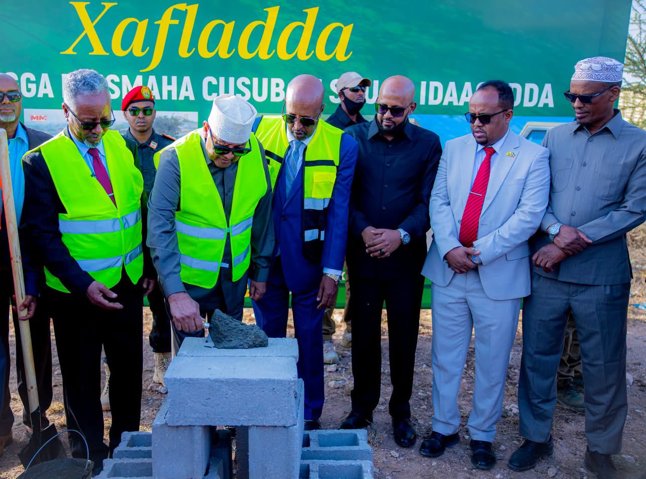 Somaliland President Irro Launches Reconstruction of Hargeisa’s Idaacadda Market.